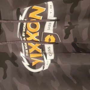 Vixxon Camo Sweatshirt